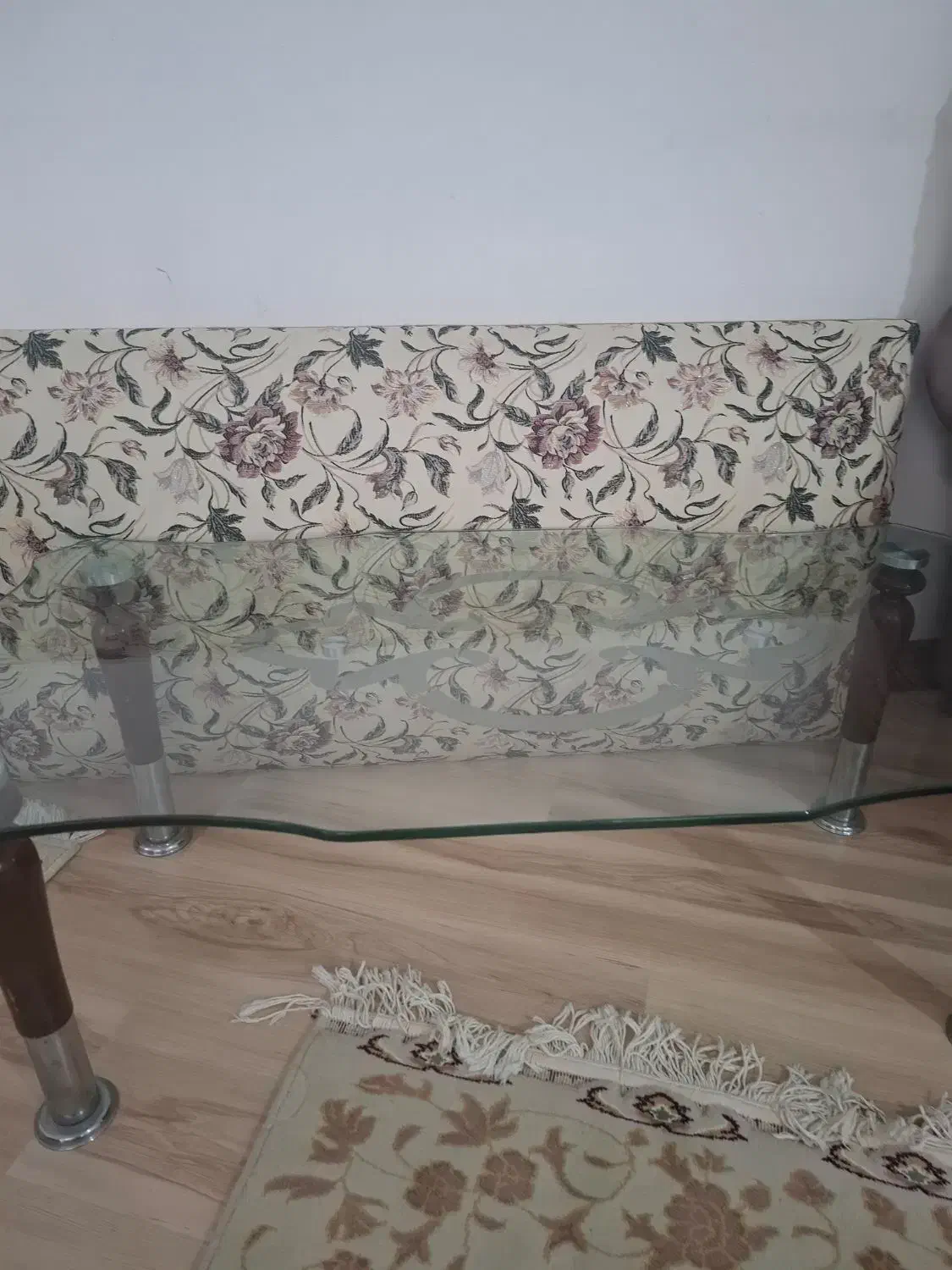 پشتی درحد نو جلومبلی|پشتی|ارومیه, |دیوار