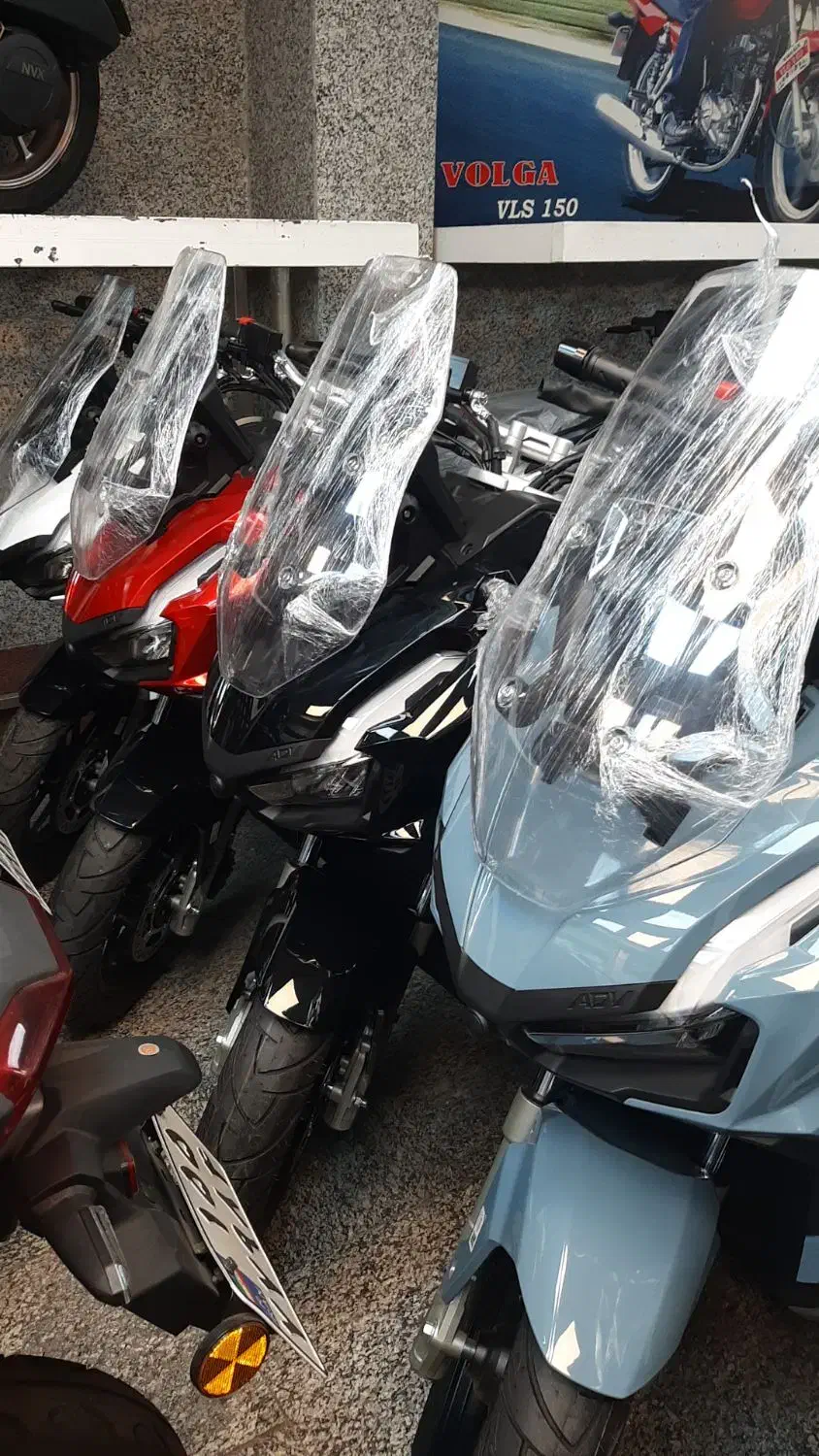 طرح ADV ۱۸۰ فول آپشن ۴ سوپاپ آب خنک جمعه سیاه|موتورسیکلت|تهران, هلال احمر|دیوار