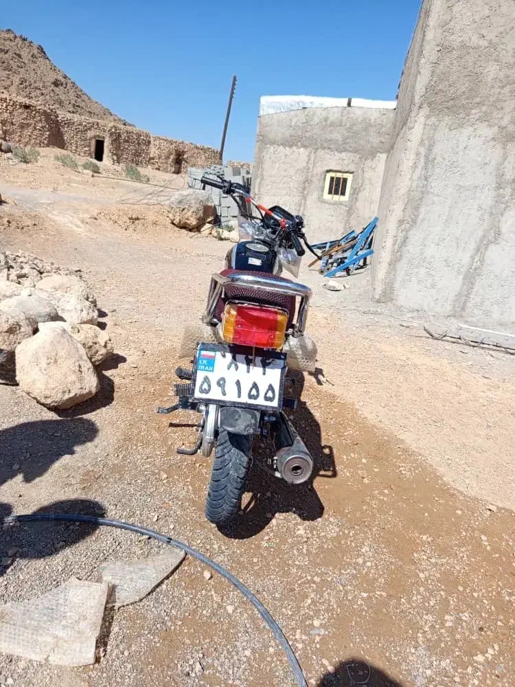 موتور هوندا بلوچ 200|موتورسیکلت|مهرستان, |دیوار