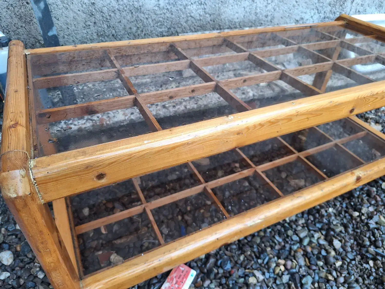 میز جلو مبلی نراد|مبلمان خانگی و میز عسلی|رشت, لاکان|دیوار