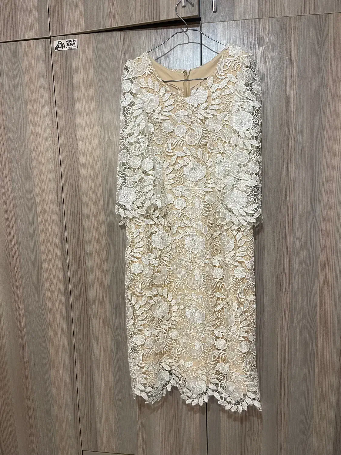 لباس مجلسی|لباس|ارومیه, |دیوار