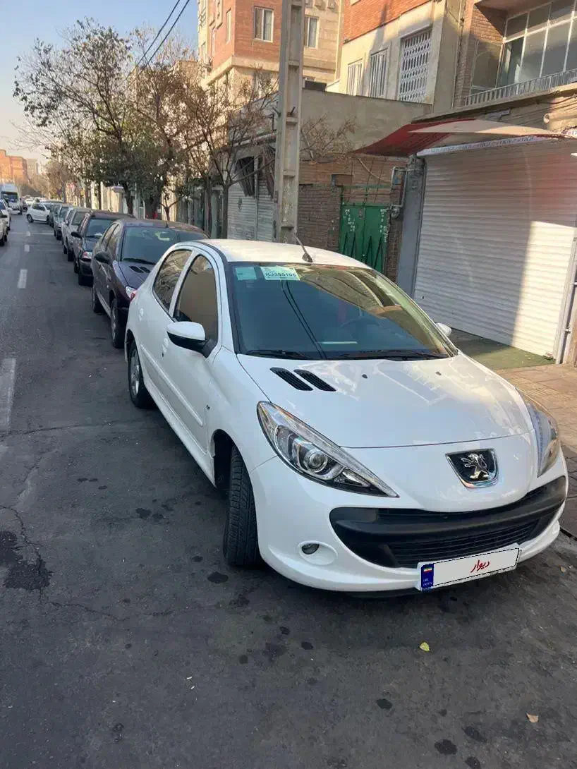 پژو۲۰۷مدل ۹۸استثنایی|خودرو سواری و وانت|تهران, هاشمی|دیوار