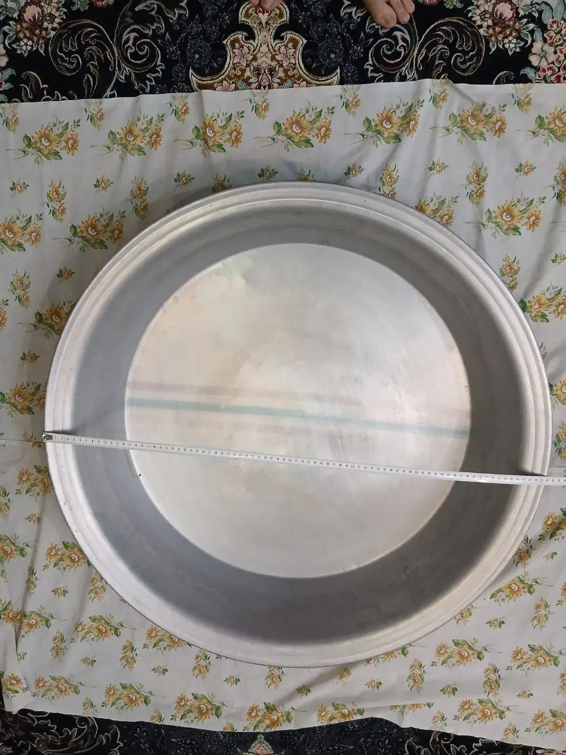 تشت روحی|ظروف پخت‌وپز|رشت, جهاد|دیوار