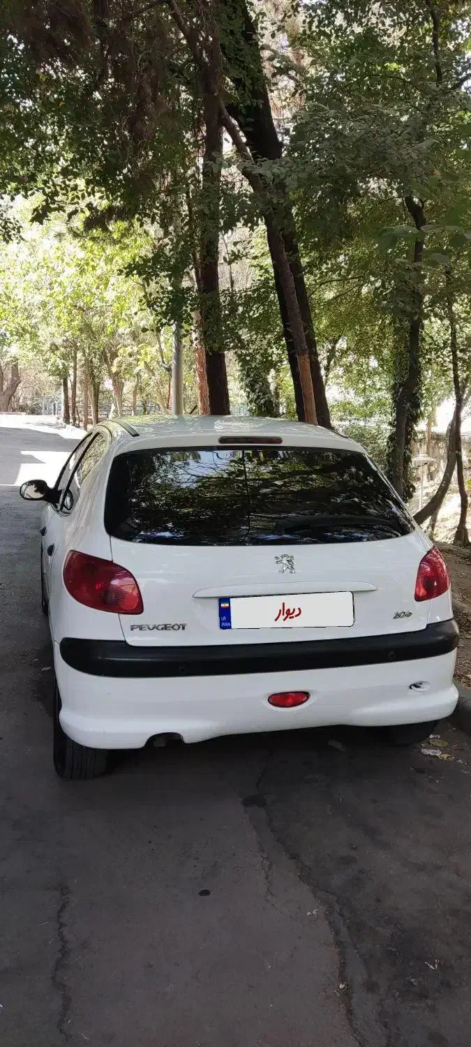 206 مدل ۱۳۹۷|خودرو سواری و وانت|اصفهان, چشمه باقرخان|دیوار