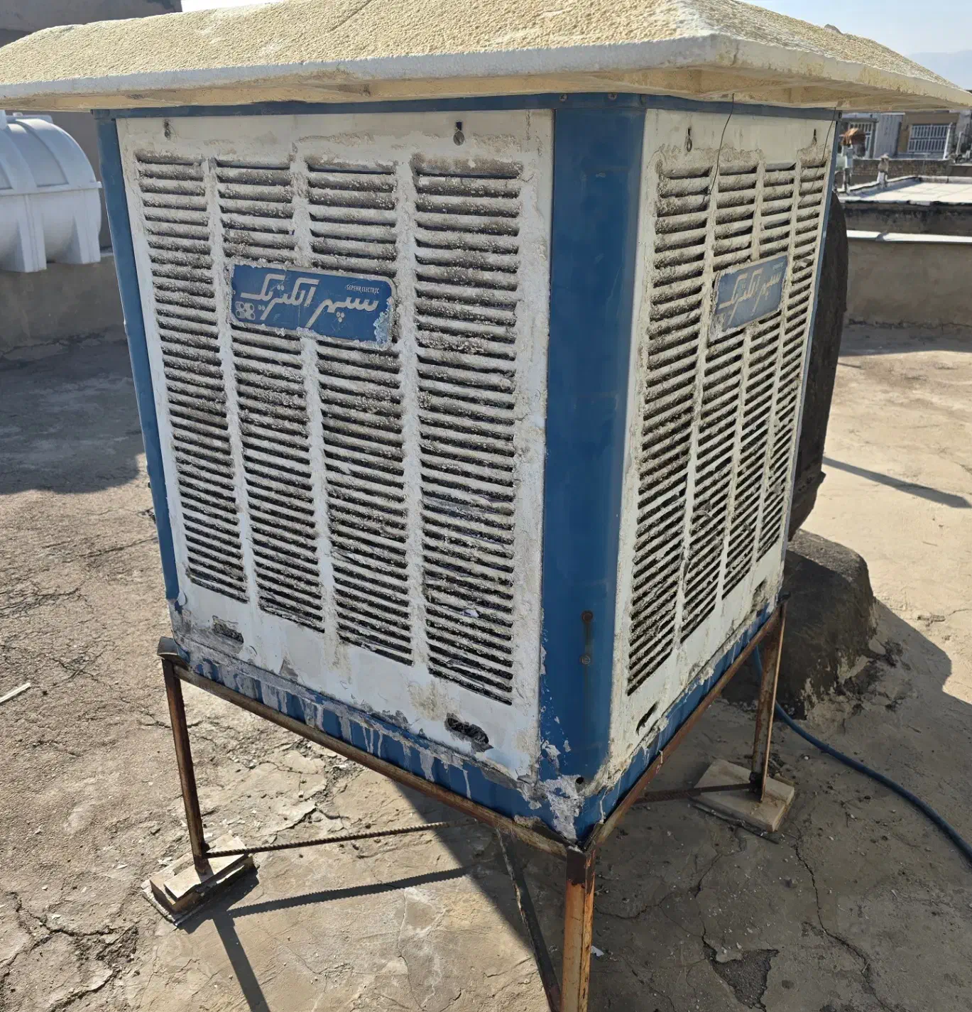 دو عدد کولر آبی به همراه منبع آب|کولر آبی|شیراز, شهرک سراج‎|دیوار