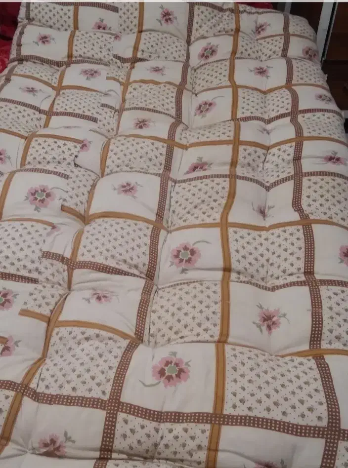 تشک یک نفره ۴ عدد|رختخواب، بالش، پتو|بابل, |دیوار