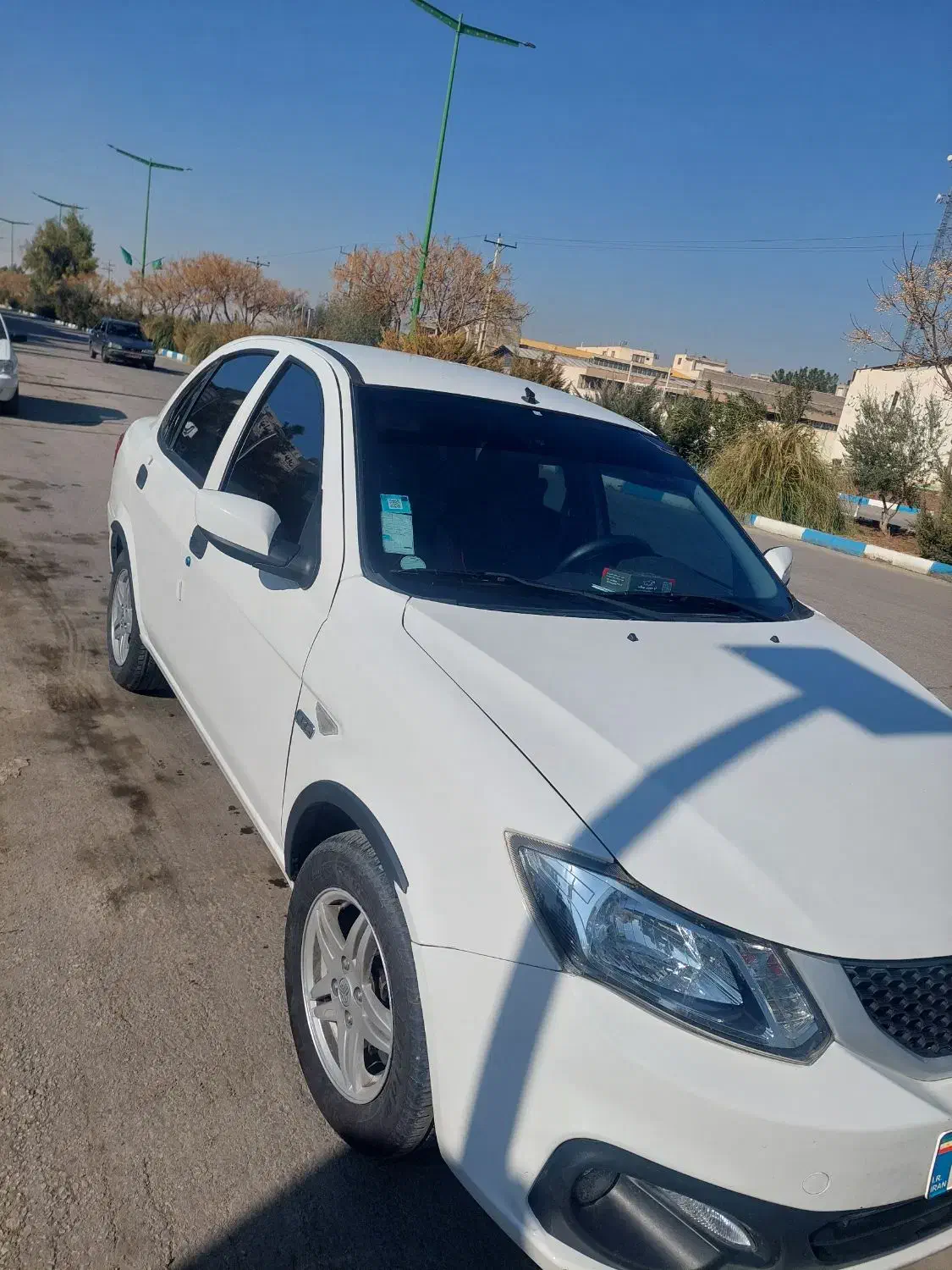 ساینا دوگانه سوز فابریک کارخانه ۱۴۰۲|خودرو سواری و وانت|اصفهان, شمس آباد|دیوار