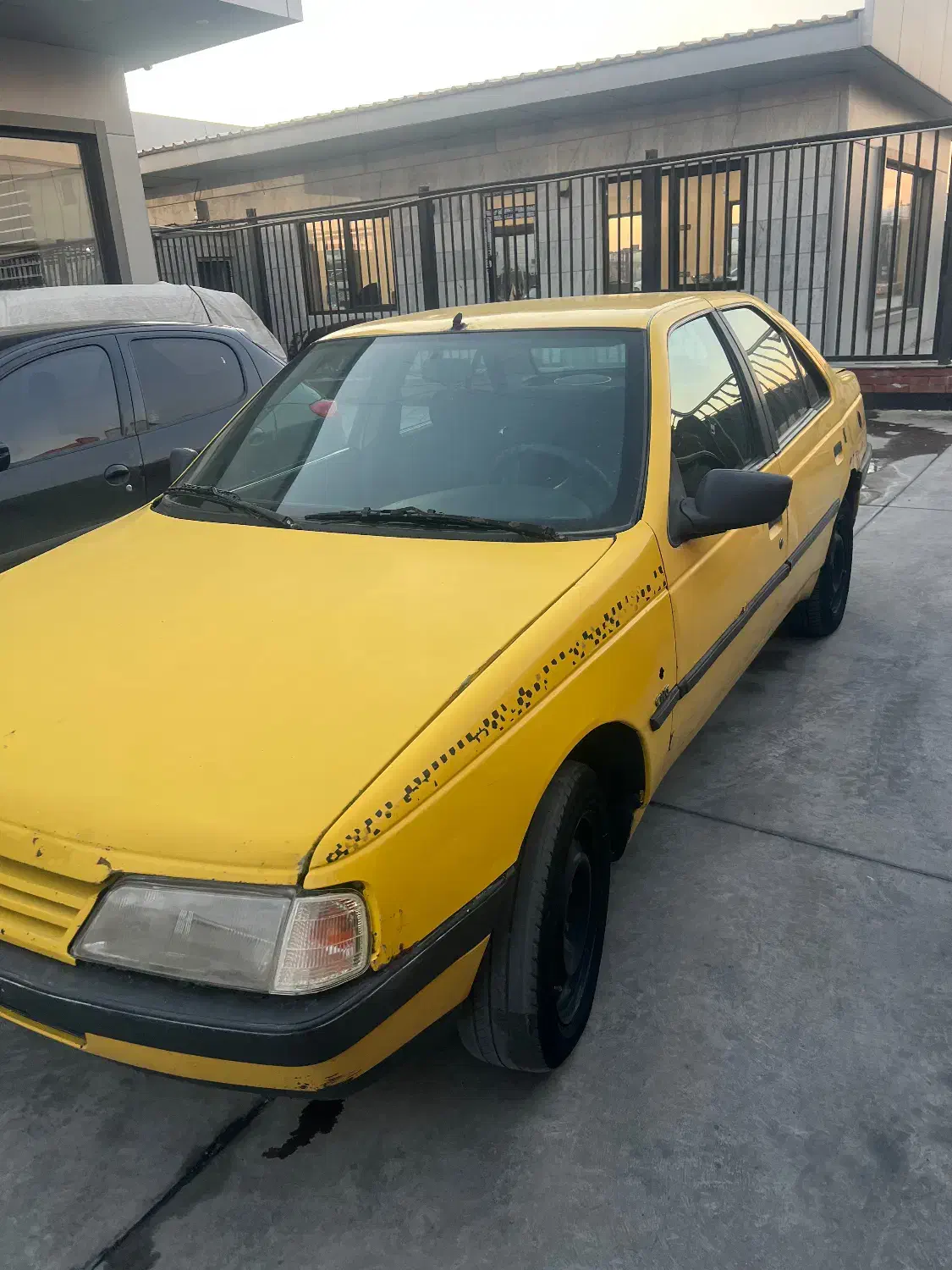 پژو ۴۰۵ تاکسی برون شهری|خودرو سواری و وانت|اسلام‌شهر, ملک‌آباد|دیوار