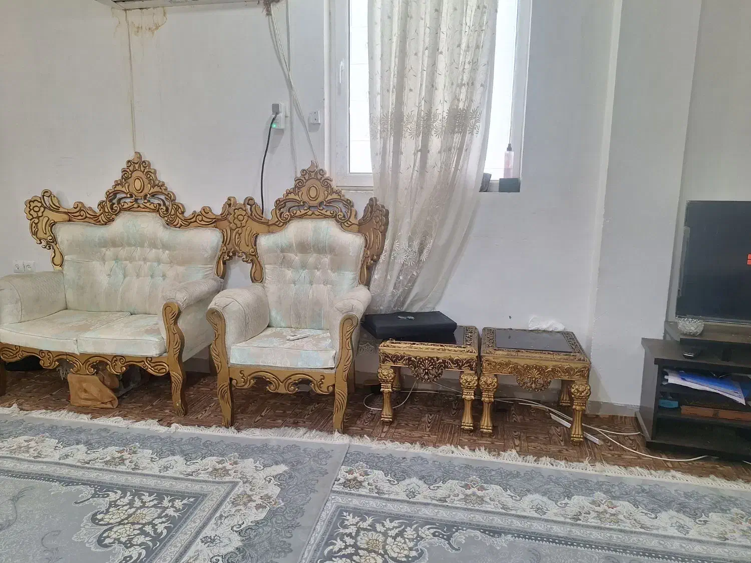 مبل سلطنتی و گل میز|مبلمان خانگی و میز عسلی|بوشهر, |دیوار