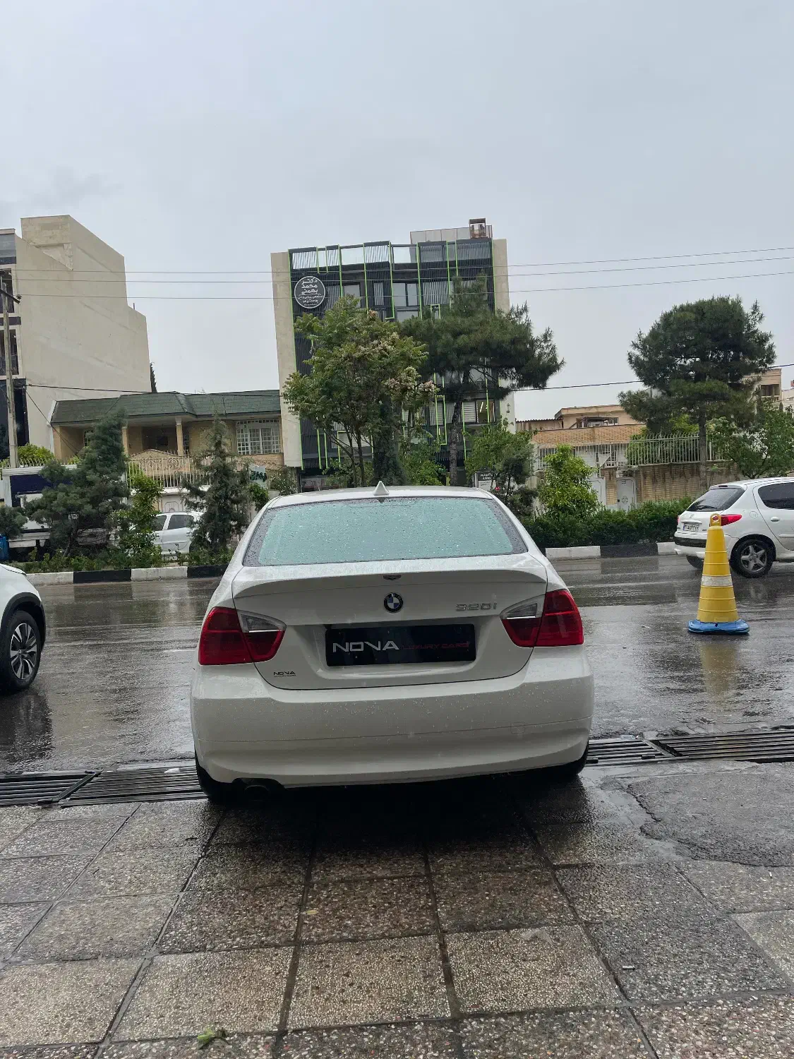 Bmw 320i|خودرو سواری و وانت|شیراز, قدوسی شرقی|دیوار