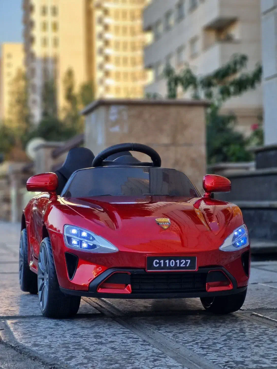 ماشین شارژی پورشه فول آپشن|اسباب‌‌بازی|تهران, شهرک صدرا|دیوار