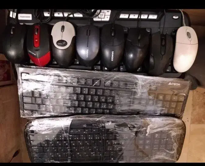 موس و کیبورد های اصلی|قطعات و لوازم جانبی رایانه|کاشان, امیرکبیر|دیوار