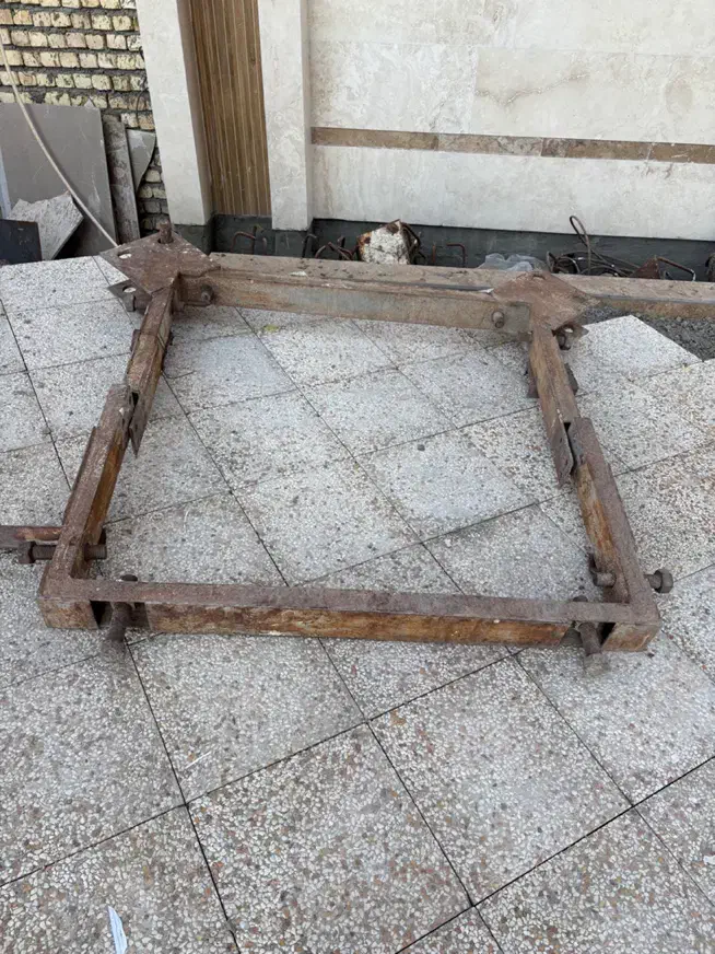 پاکت بتن‌ وشن ریز وکمربندتاوراینورتر و کابل۱۶*۱.۵|مصالح و تجهیزات ساختمان|اصفهان, کوی شهید کشوری|دیوار