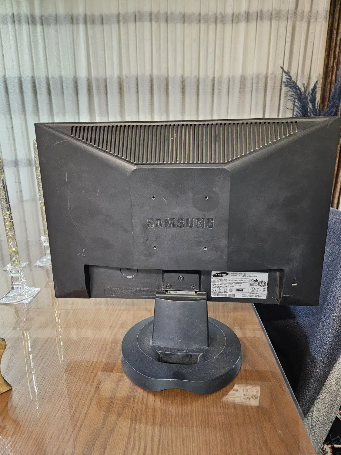 مونیتورسامسونگ ۱۹ اینچ|قطعات و لوازم جانبی رایانه|همدان, |دیوار