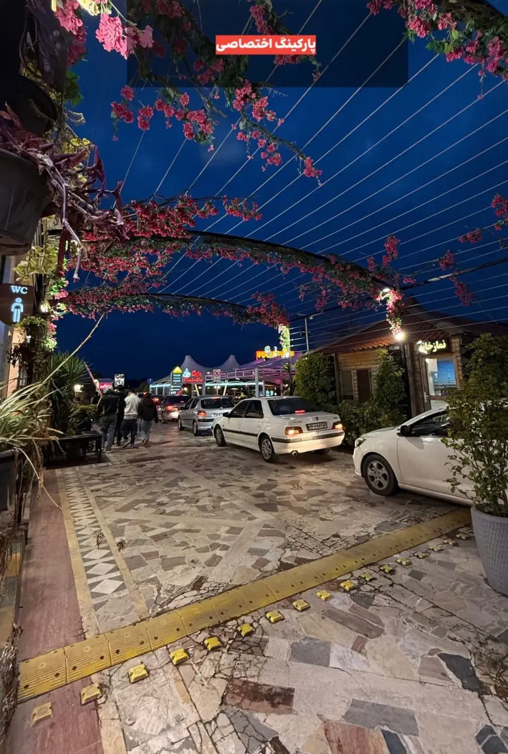 مغازه تجاری در انزل مال انزلی|فروش مغازه و غرفه|بندر انزلی, پردیس|دیوار