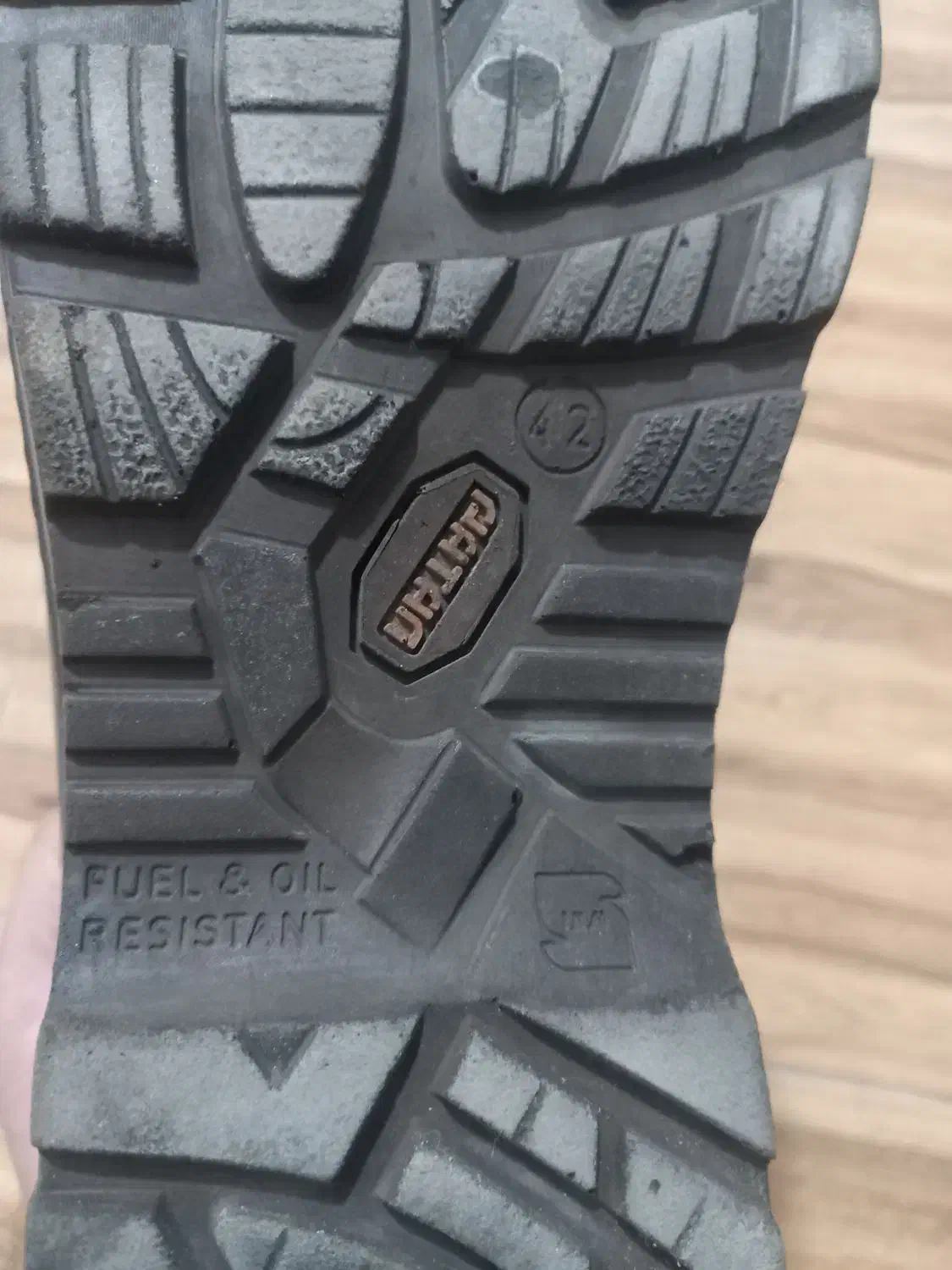 کفش کار سایز ۴۲|کیف، کفش، کمربند|پاکدشت, حصار امیر|دیوار