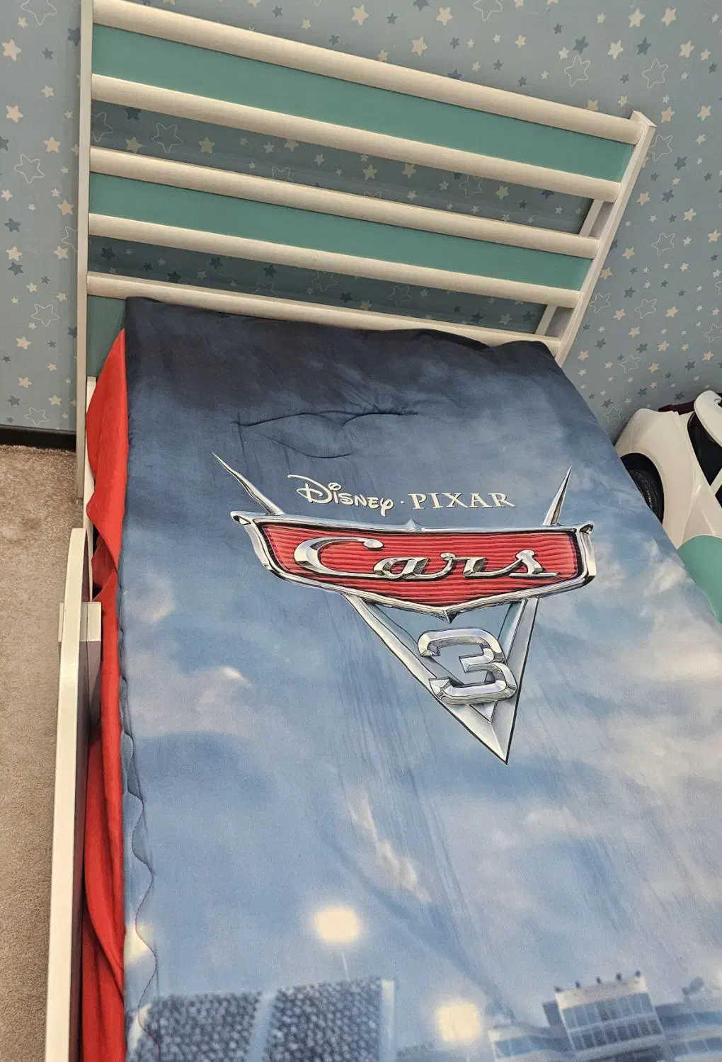 تخت و کمد نوجوان|تخت و سرویس خواب|شیراز, شهرک ولیعصر|دیوار