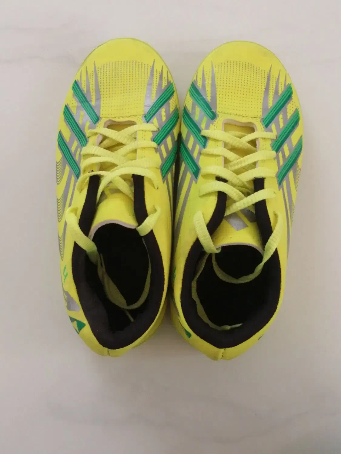 کفش پسرانه|کیف، کفش، کمربند|تربت‌حیدریه, دیزقند|دیوار