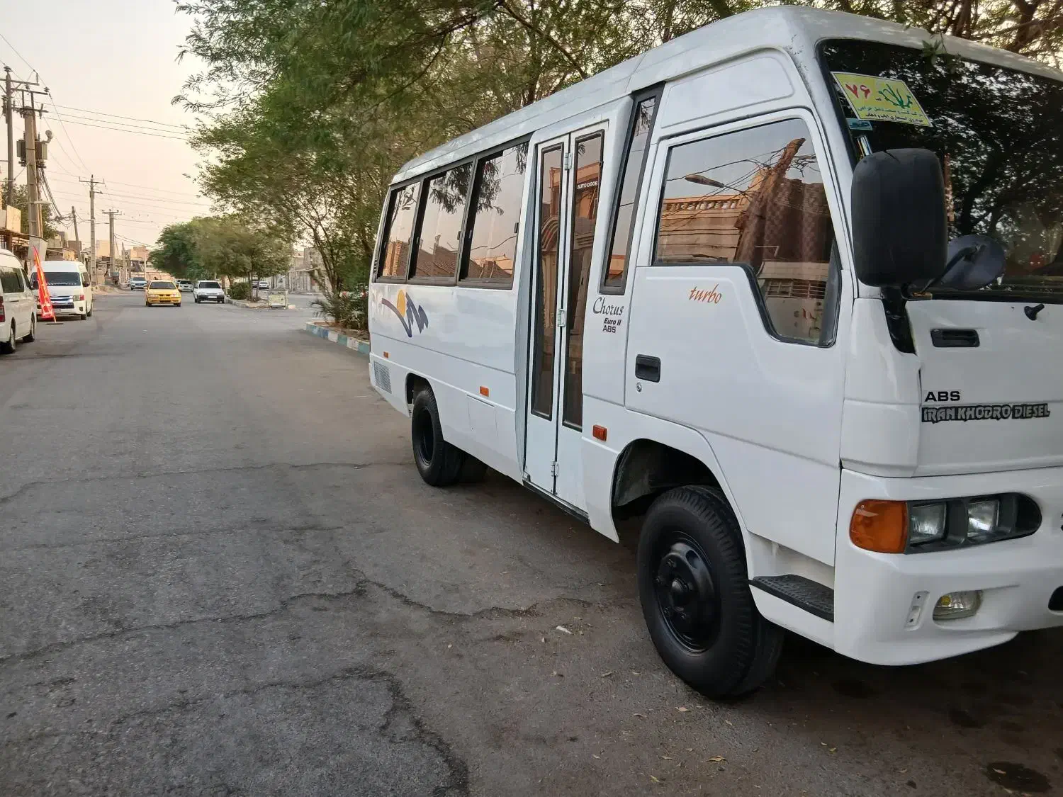 مینی بوس هیوندا۸۹|خودرو سنگین|اهواز, شهرک رزمندگان|دیوار