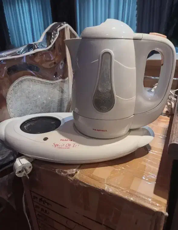 چرخ گوشت و چایی ساز باهم|سایر لوازم برقی|گنبد کاووس, |دیوار