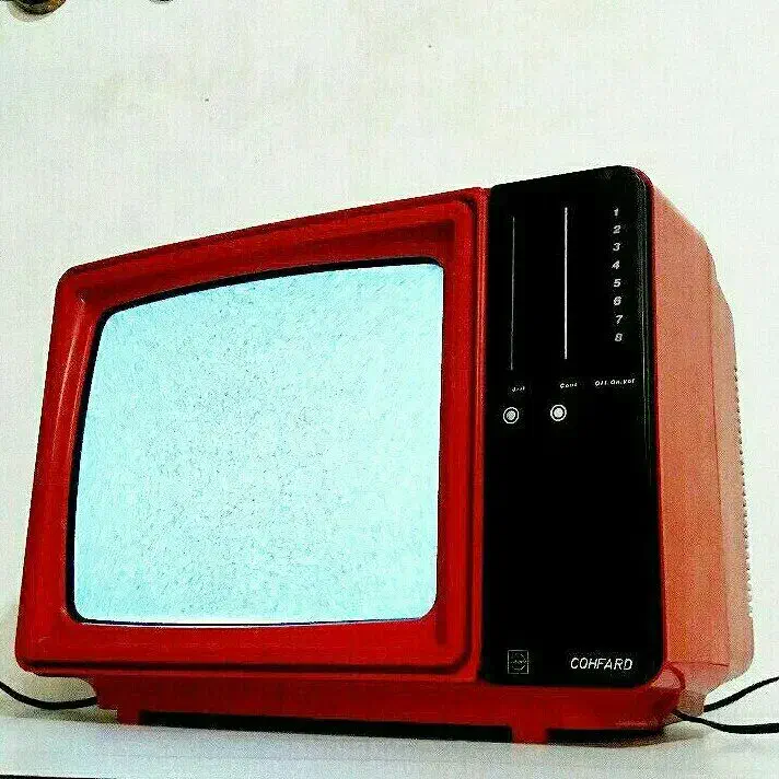 تلوزیون سیاه و سفید قدیمی|تلویزیون و پروژکتور|تبریز, |دیوار