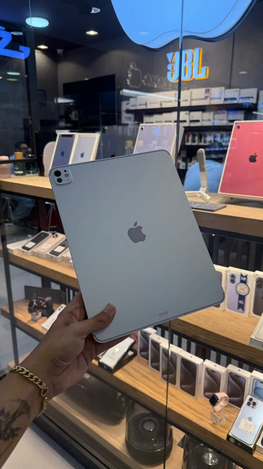 iPad Pro M5 13 inch cellular silver|تبلت|تهران, فردوسی|دیوار
