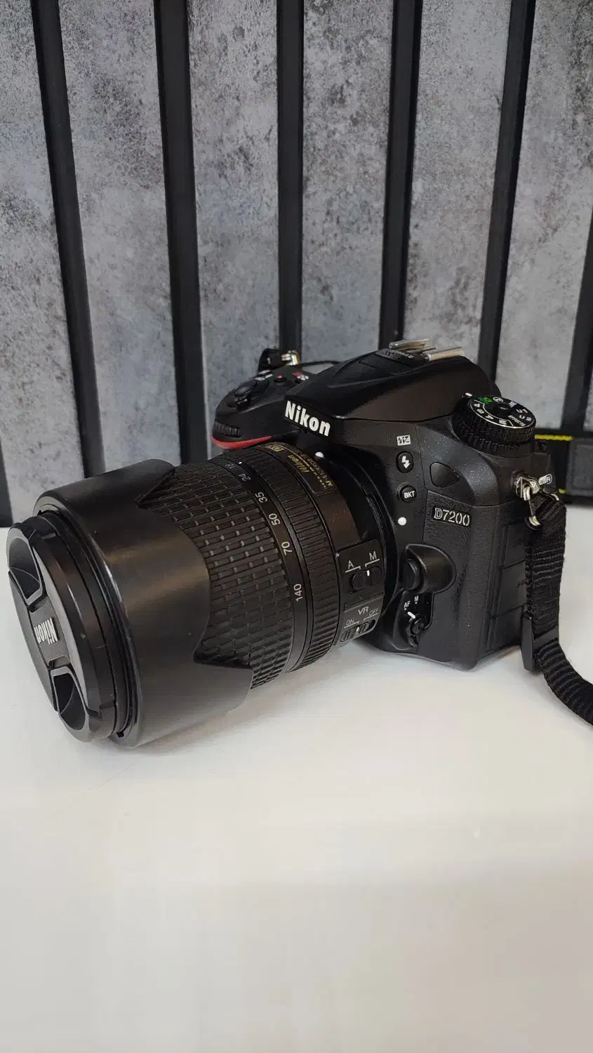 فروش دوربینNikon D7200بسیار تمیز+تجهیزات کامل|دوربین عکاسی و فیلم‌برداری|خمینی‌شهر, |دیوار