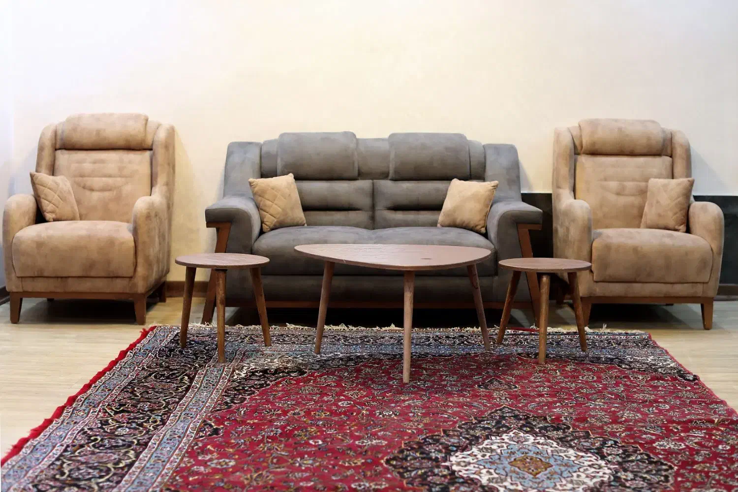 اجاره واحد آپارتمان ۱۰۰ متری تک خواب. امامت ۲۸.|اجارهٔ کوتاهمدت آپارتمان و سوئیت|مشهد, آزادشهر|دیوار