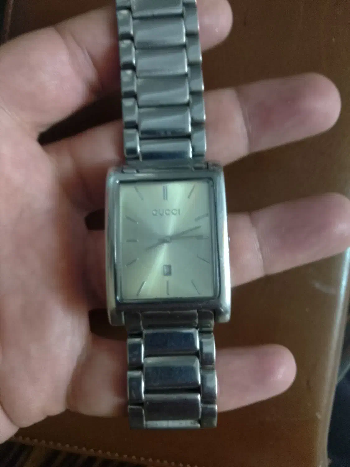 ساعت گوجی مردانه|ساعت|رباط‌کریم, رباط‌کریم|دیوار