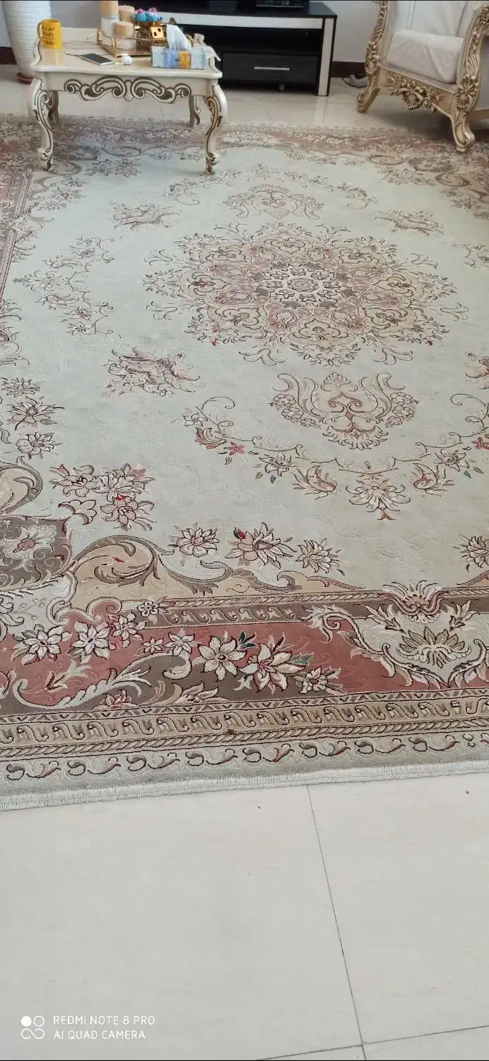 فرش ۵۰۰ شانه|فرش|قائم‌شهر, |دیوار