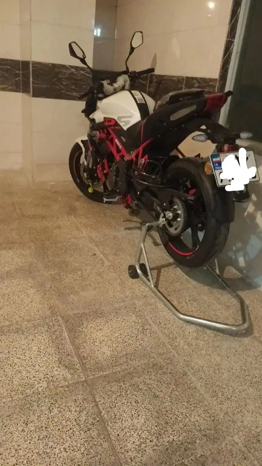 بنلی ۲۵۰ تک سیلندر  سفید مدل ۱۴۰۲|موتورسیکلت|کرج, شهرک اوج|دیوار