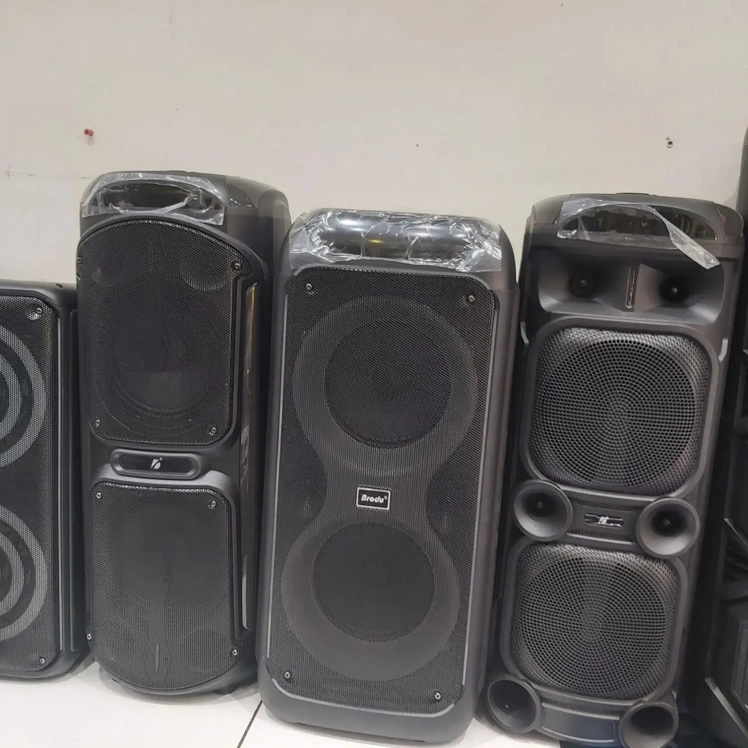 اسپیکر همه سایز اصل|سیستم صوتی خانگی|قم, ولیعصر|دیوار