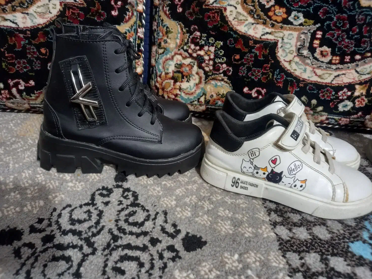 کاپشن دخترانه ونیم بوت نونو|کفش و لباس بچه|مشهد, انصار|دیوار