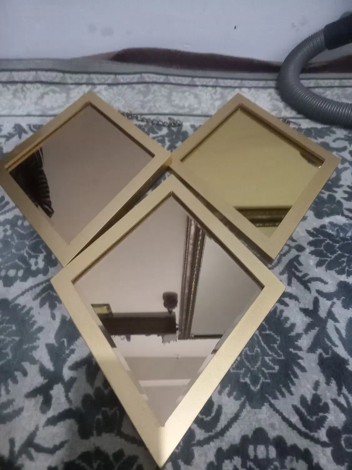 اینه سه تایی طلایی|آینه|ملایر, |دیوار