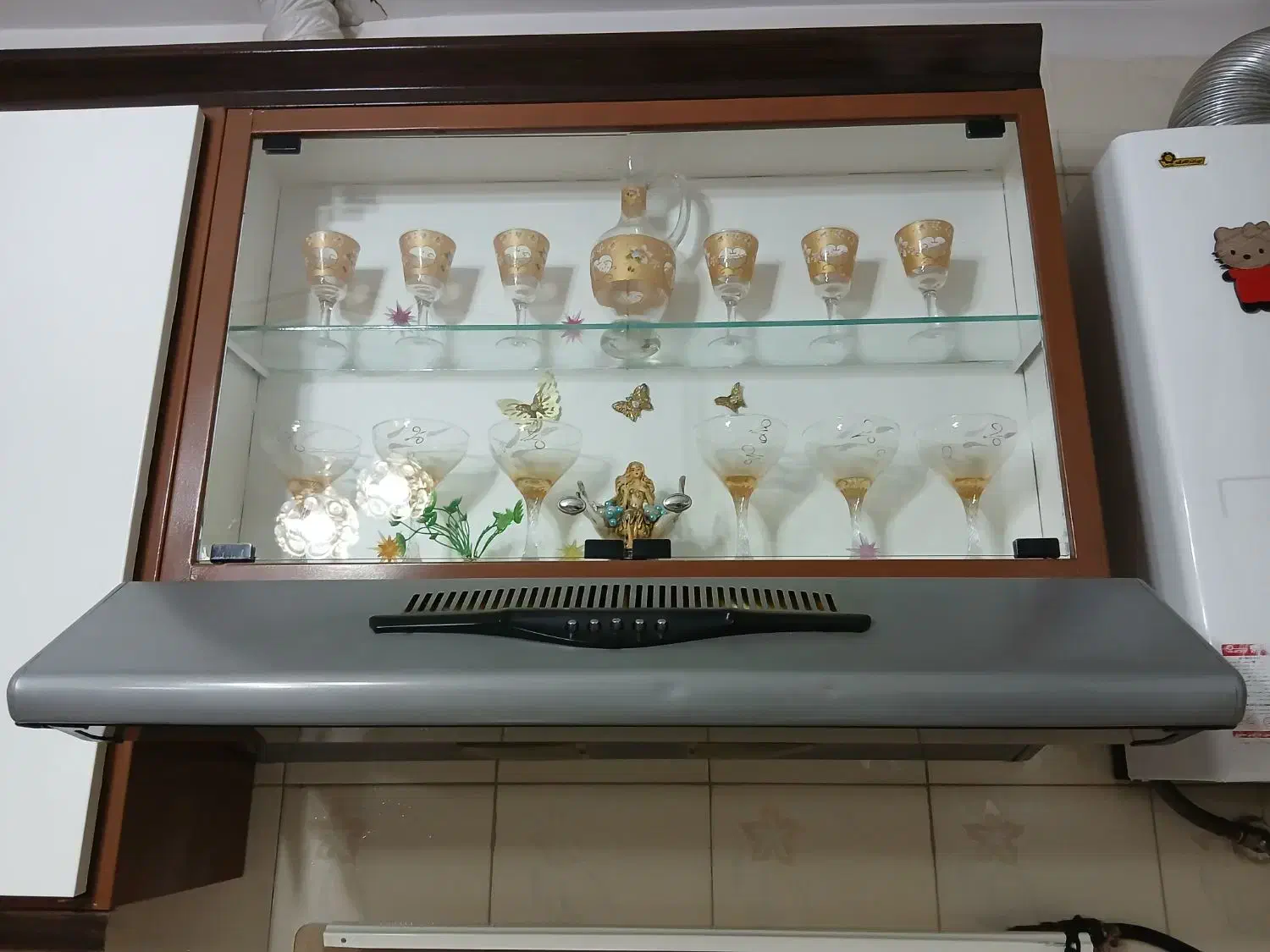 هود ودکور بالا|هود|نیشابور, شهرکهنه|دیوار