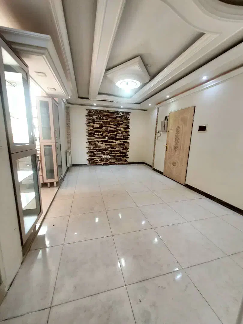 آپارتمان 50متری نور نقشه بینظیر دسترسی مترو ۵دقیقه