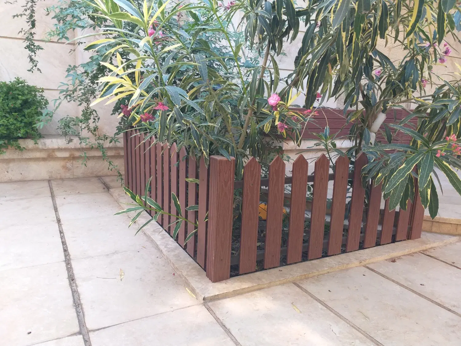چوب پلاست|مصالح و تجهیزات ساختمان|تهران, نمایشگاه بین المللی|دیوار