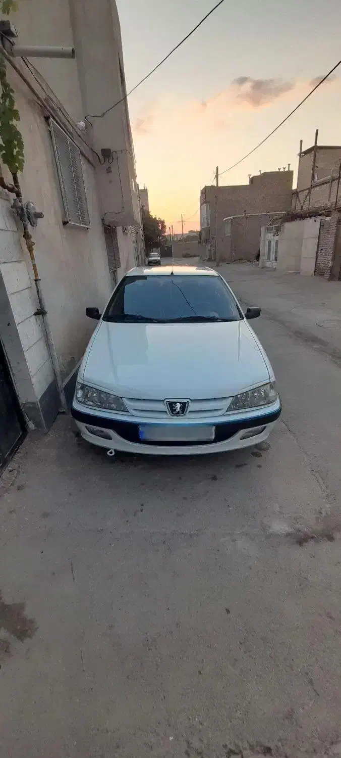 پژو پارس اصل فرانسه سفید کارمندی|خودرو سواری و وانت|اسفراین, |دیوار