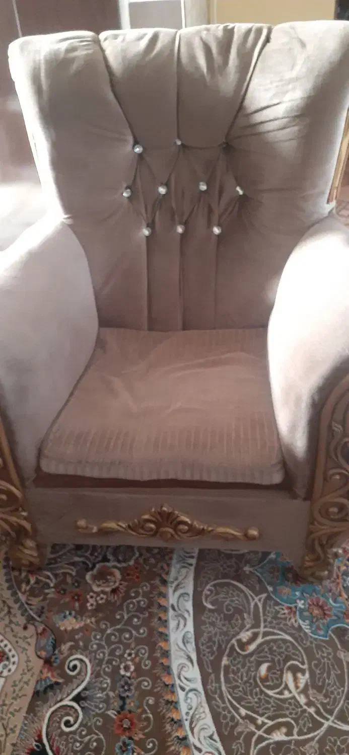 دودست مبل برای فروش به همراه میز وعسلی ها|مبلمان خانگی و میز عسلی|سیرجان, |دیوار