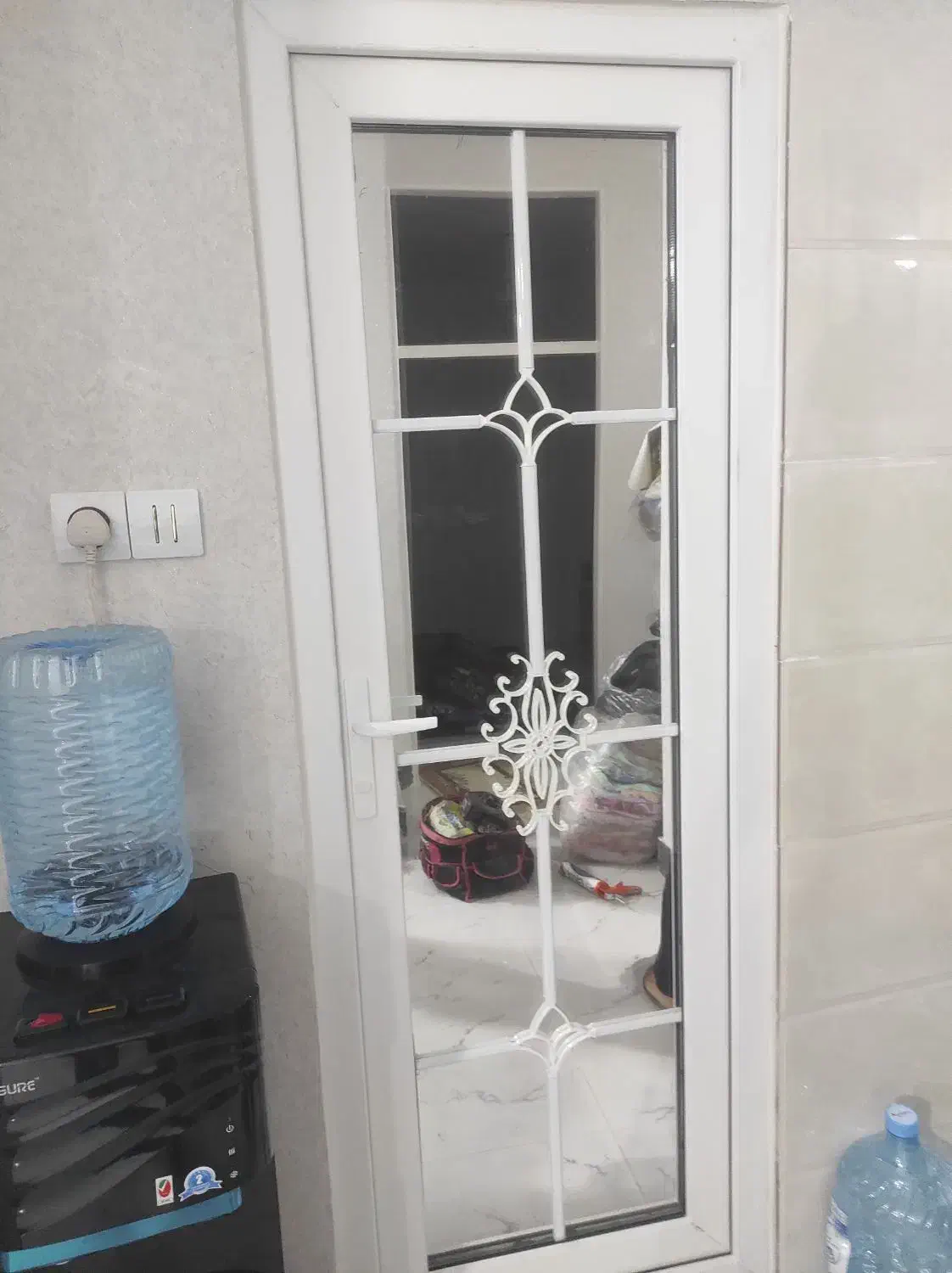 ساخت و نصب درب و پنجره دوجداره upvc|خدمات پیشه و مهارت|بندرعباس, |دیوار