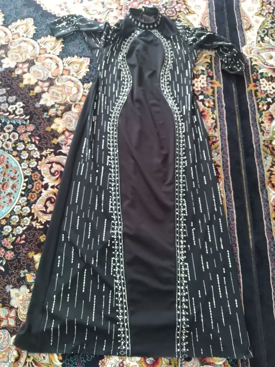 مجلسی ۴۸،۵۰|لباس|بندر دیر, |دیوار