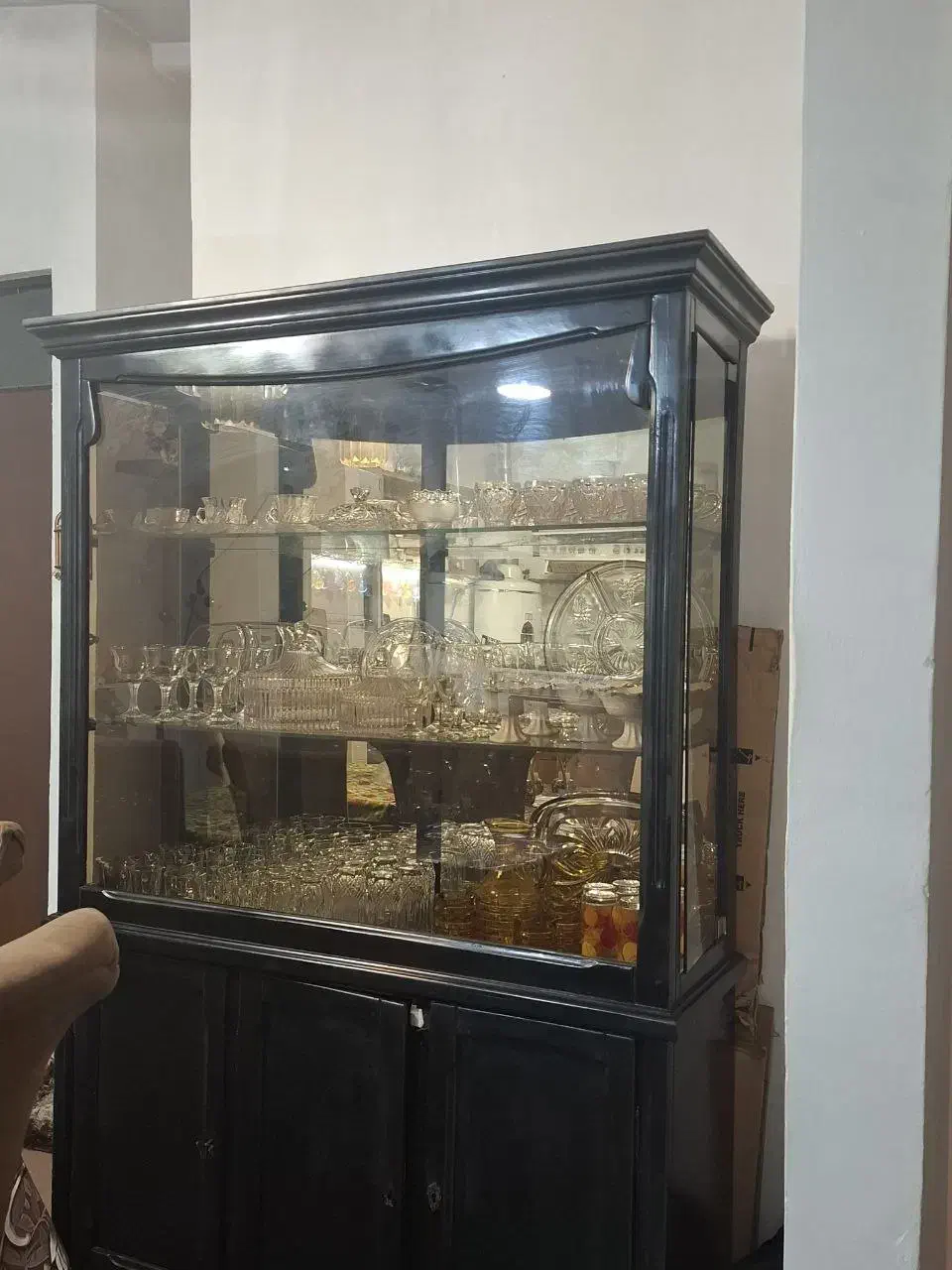 بوفه باقیمت ۲میلیون به فروش میرسد|بوفه، ویترین، کنسول|تنکابن, |دیوار