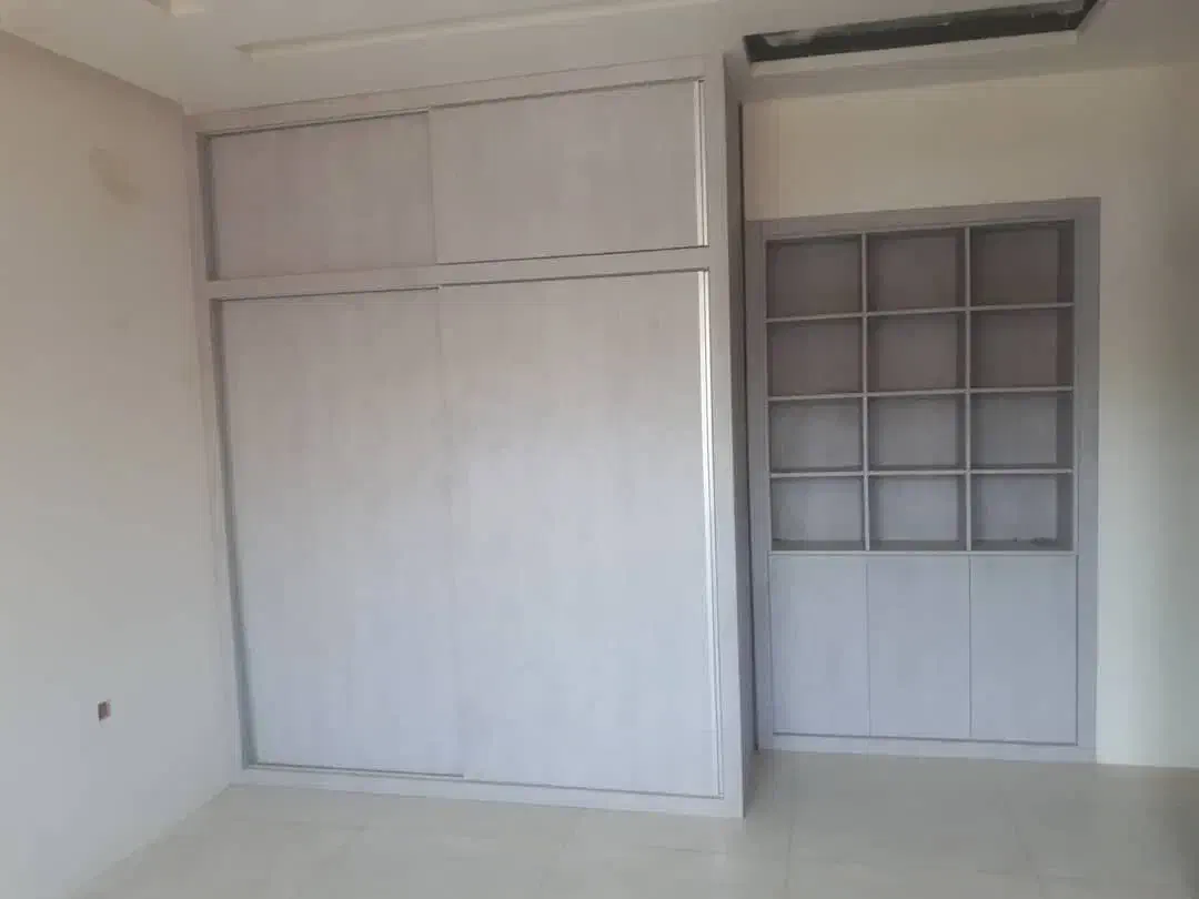 نصب و تعمیرات کابینت و کمد|خدمات پیشه و مهارت|سنندج, |دیوار