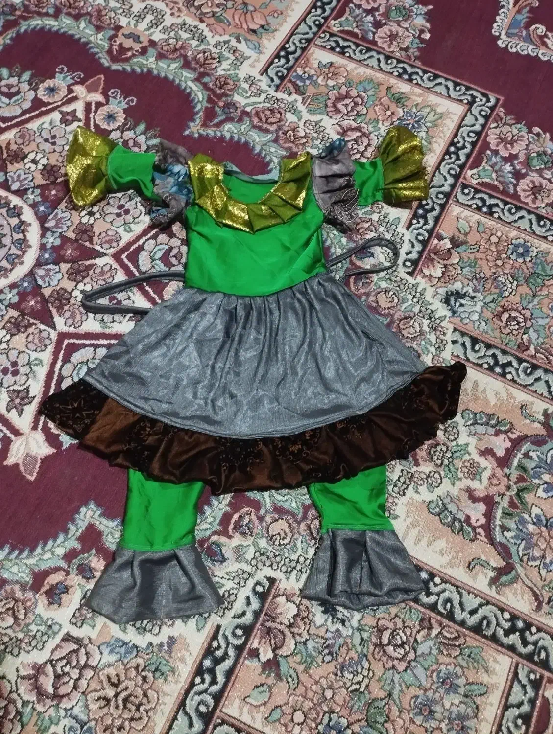 فروش لباس بچگانه|کفش و لباس بچه|سیب و سوران, |دیوار