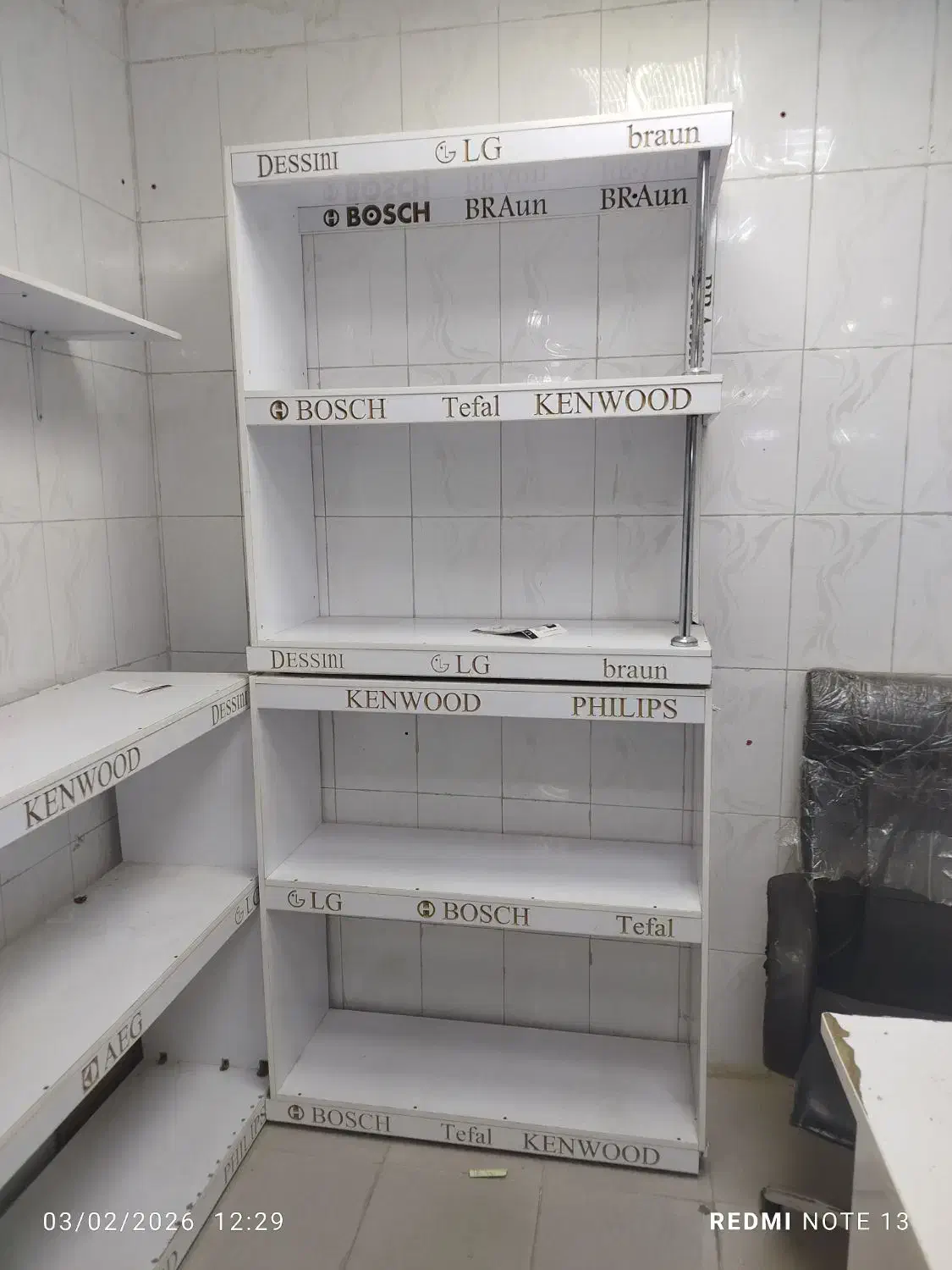 ویترین‌ مغازه|بوفه، ویترین، کنسول|بانه, |دیوار