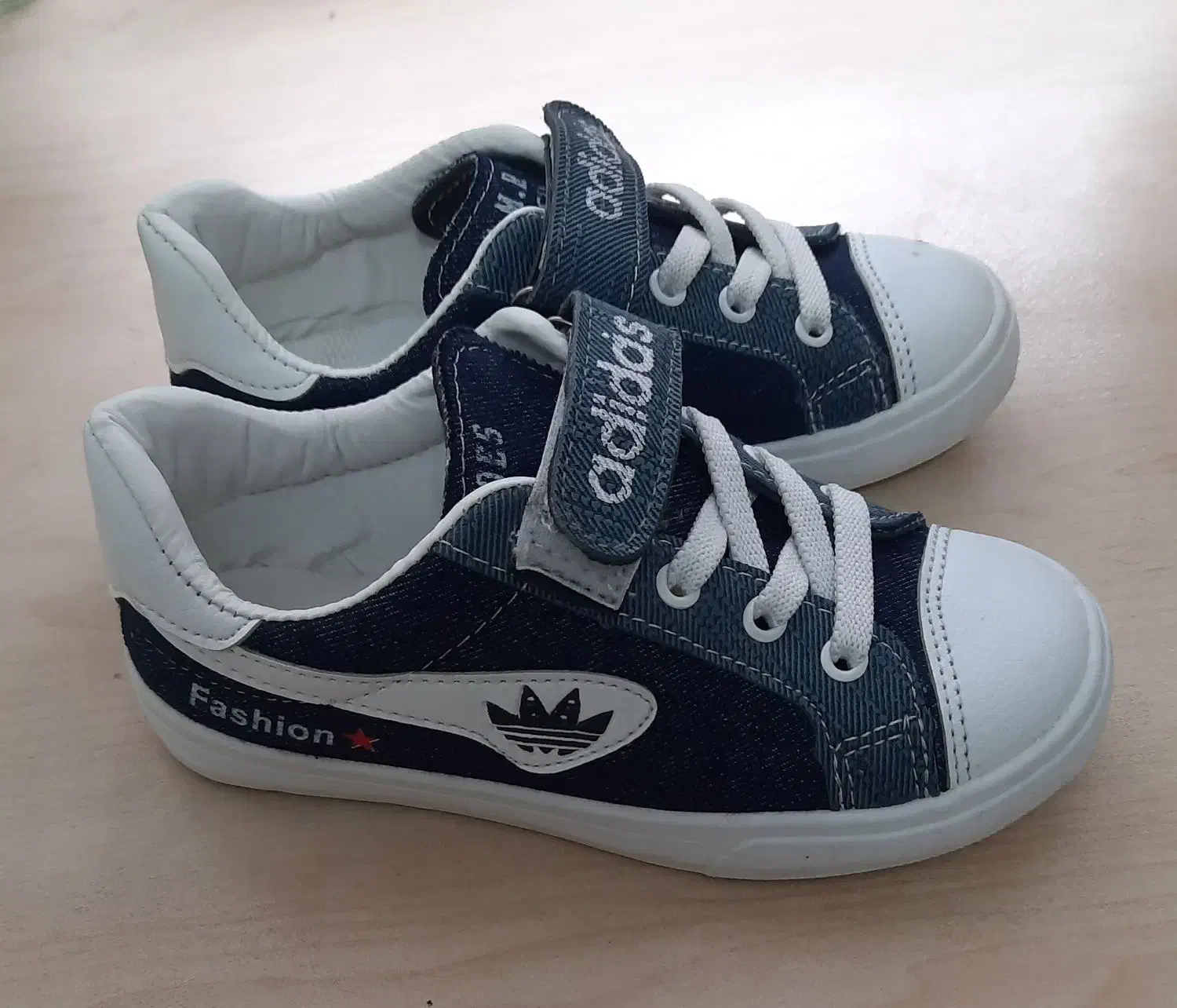 کفش کودک|کفش و لباس بچه|رشت, فلسطین|دیوار