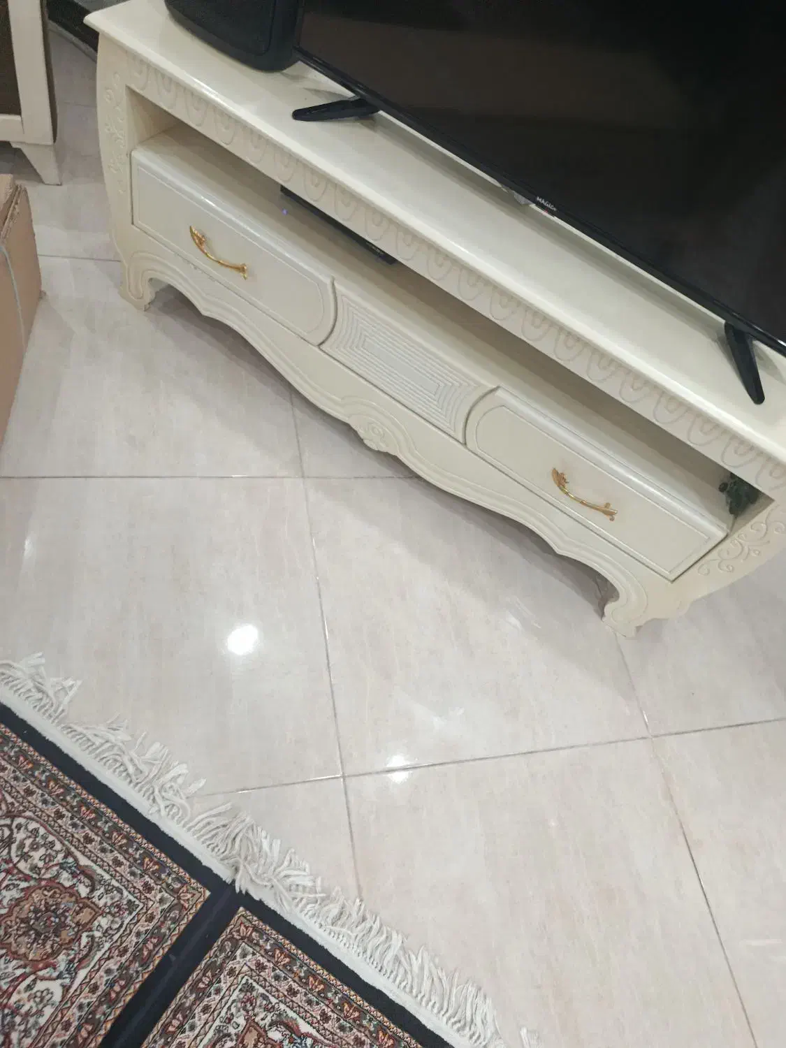 صندلی میز جلو مبلی میز تلوزیون|مبلمان خانگی و میز عسلی|کیش, |دیوار