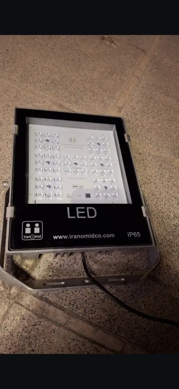 ۲عدد پرژکتو|لامپ و چراغ|تهران, امانیه|دیوار