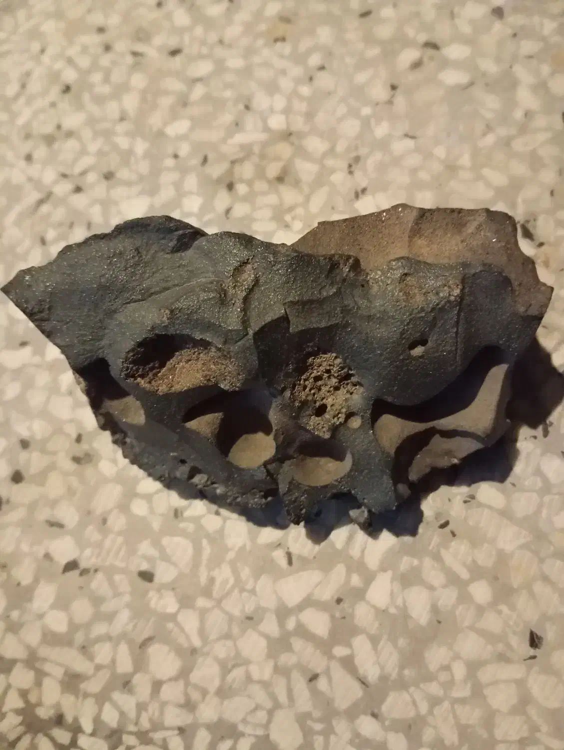 شهاب سنگ|جواهرات|بندر دیر, |دیوار