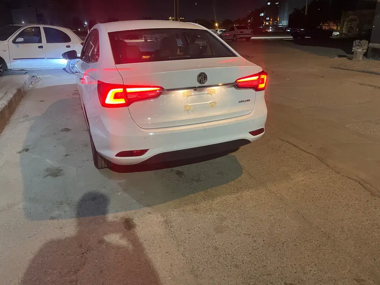 MG5|خودرو سواری و وانت|زاهدان, |دیوار